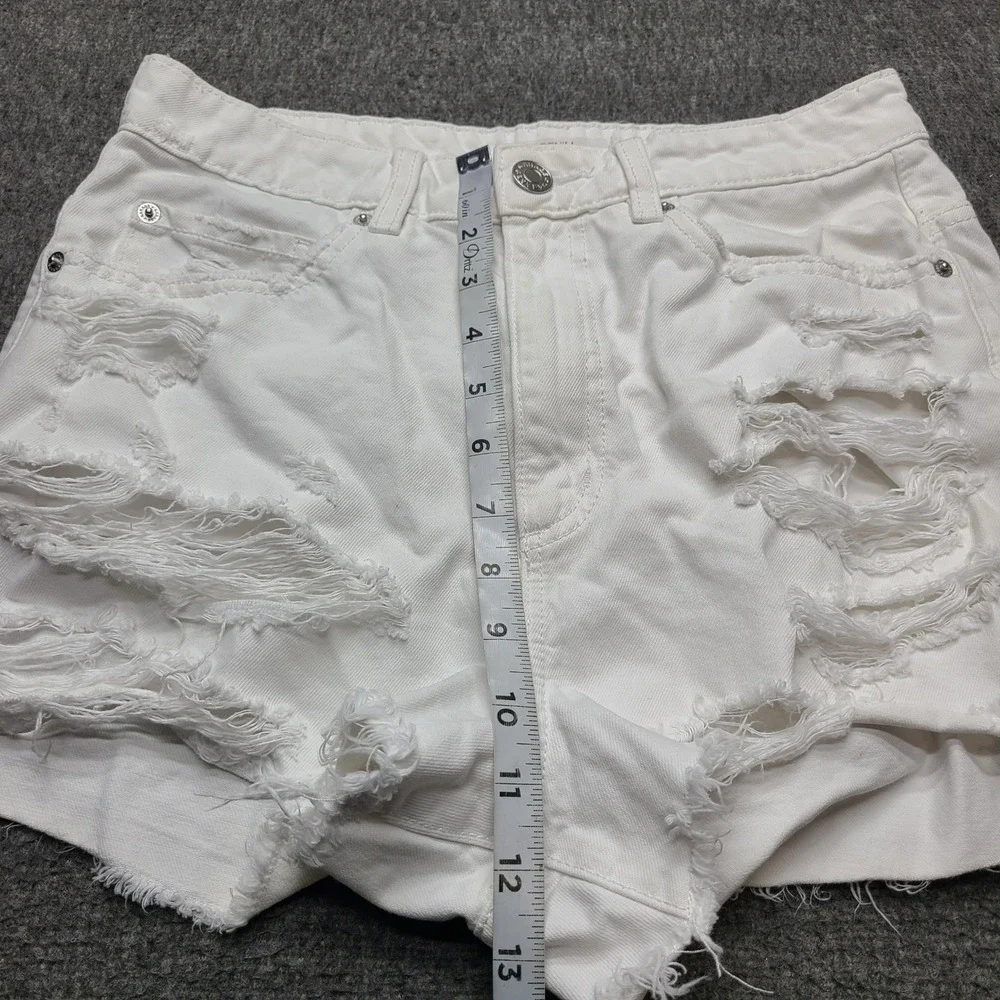 Garage Festival Denim Shorts Women 7 White Good Distressed High Rise Raw Hem